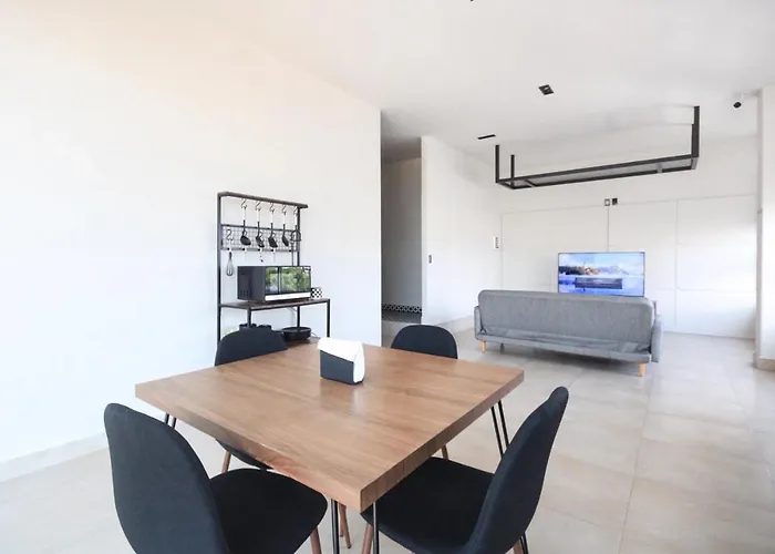 Hostal Herold Homes Cama En Compartida Mujeres *