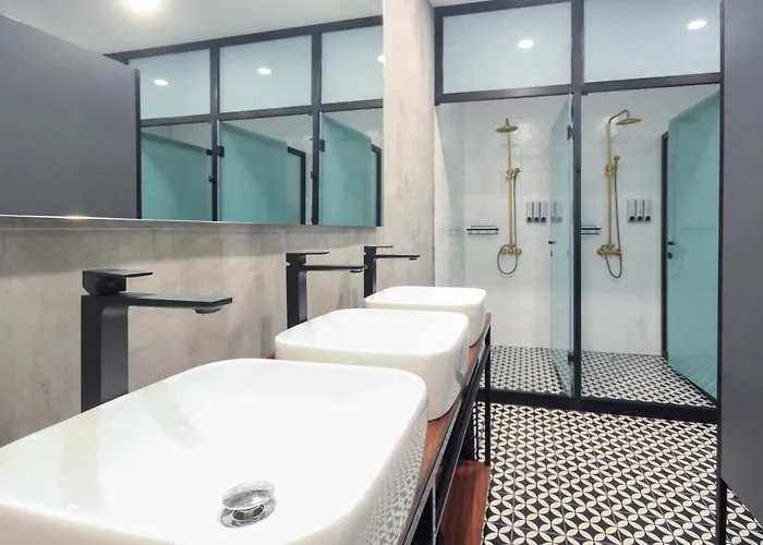 Hostal Herold Homes Cama En Compartida Mujeres *